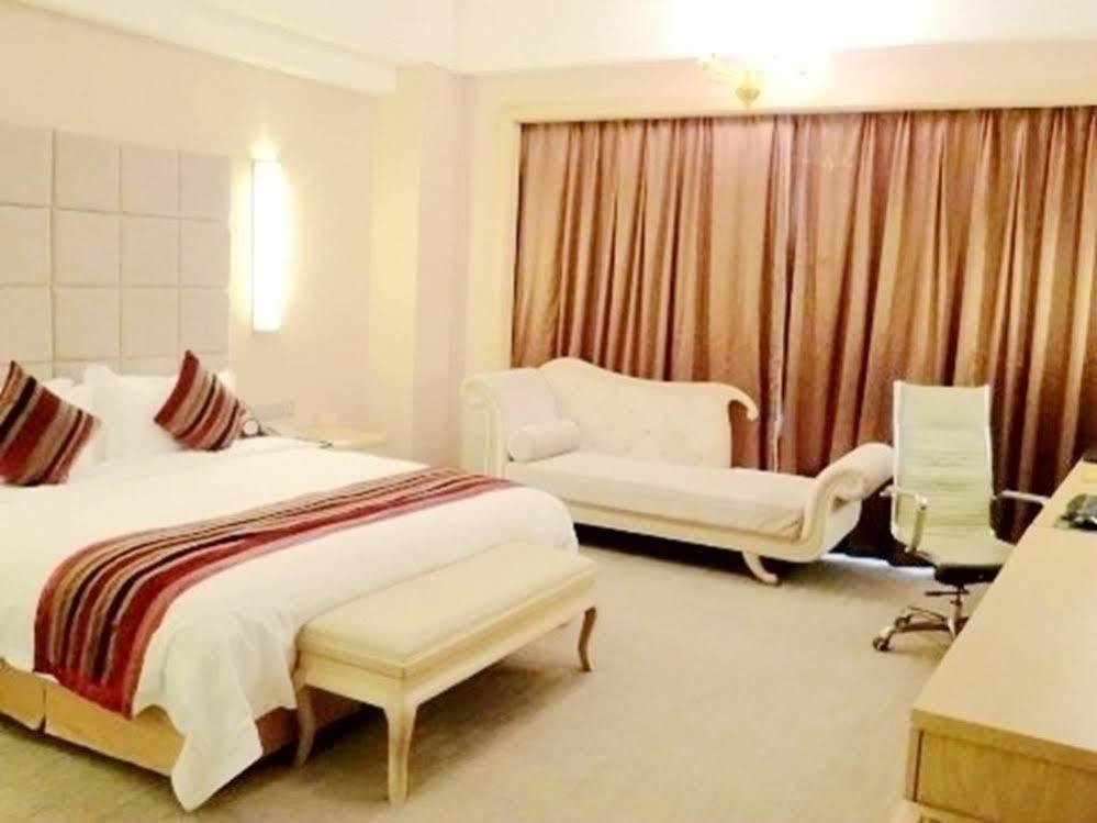 Haiyuan International Hotel Путянь Экстерьер фото